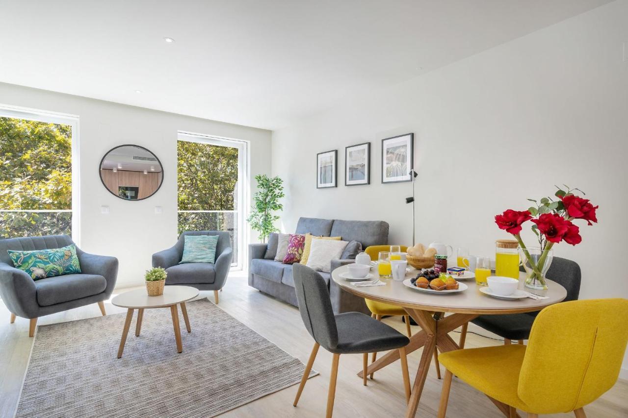 Modern & Stylish Apartment In Av. Da Liberdade By Lovelystay Lisboa Extérieur photo