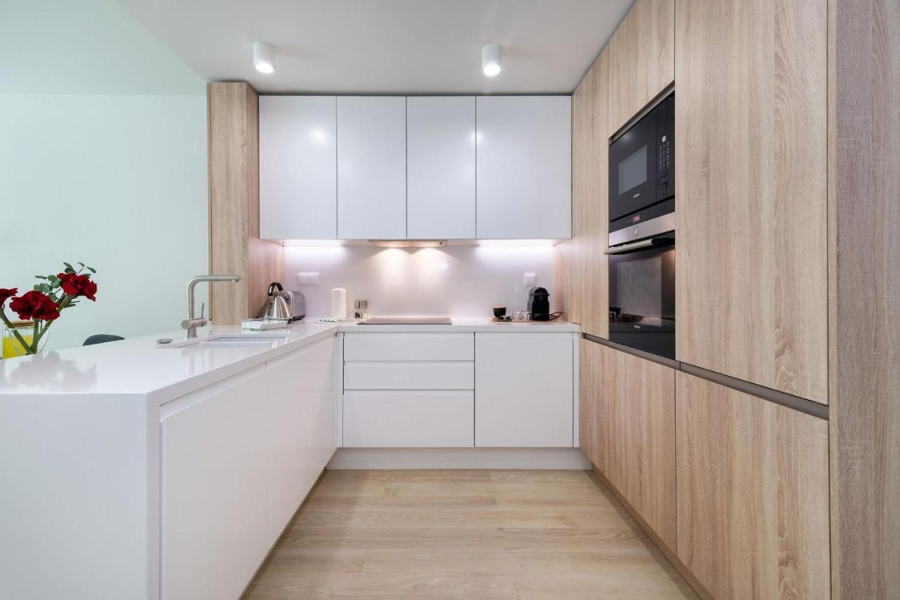 Modern & Stylish Apartment In Av. Da Liberdade By Lovelystay Lisboa Extérieur photo