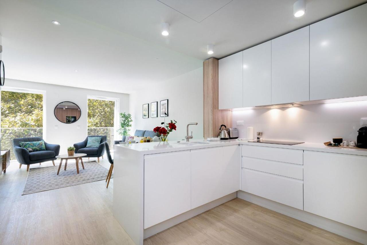 Modern & Stylish Apartment In Av. Da Liberdade By Lovelystay Lisboa Extérieur photo